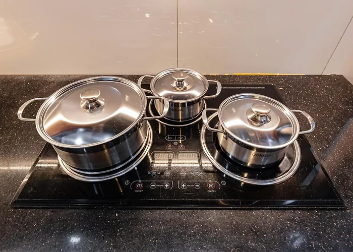 New Premium 5Brs 4Wc Local House Centre Town
